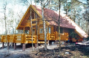 Wohnblockhaus WB 02 Rundbalken-Rundbohlenhaus-WB02