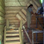 Holzhaus-Rundbohlen-Rundbalken-Naturstammhaus-n19
