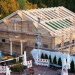 Wildeck-Obersuhl-Rundbohlenhaus-Rohbau